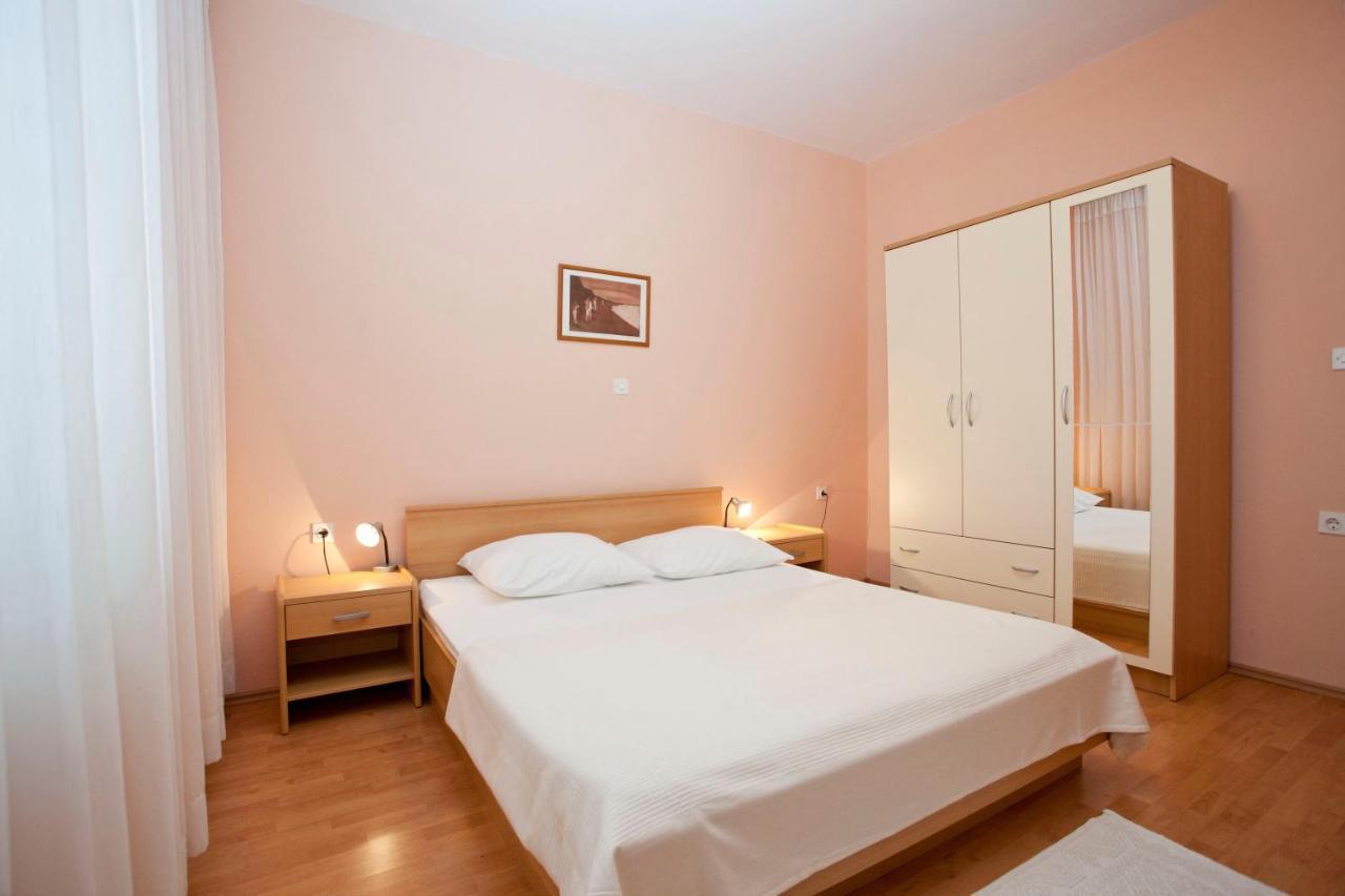 Apartments Daniela Makarska Quarto foto